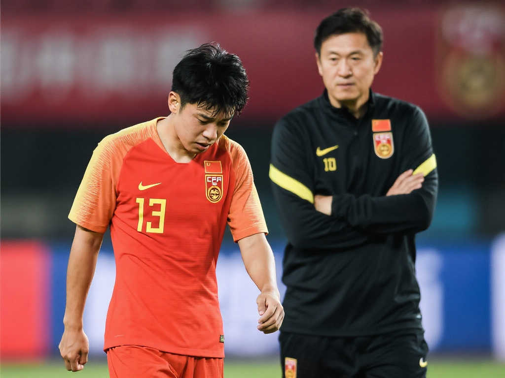 王勤伯:国足表现如饥饿之师,缺乏活力与斗志 王勤伯:国足表现如饥饿之师,缺乏活力与斗志